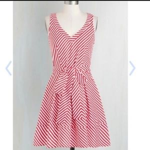 Modcloth Dandy Cane Dress in XS new with tags